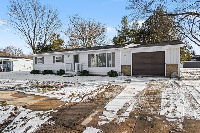 140 E Commerce Street, Grant City, MI 49327