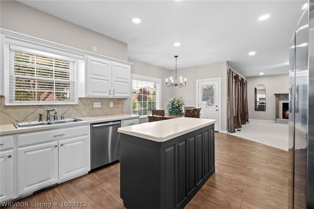 3401 Green Way, Alma, AR 72921