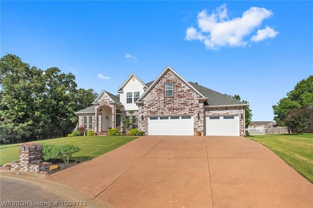 3401 Green Way, Alma, AR 72921