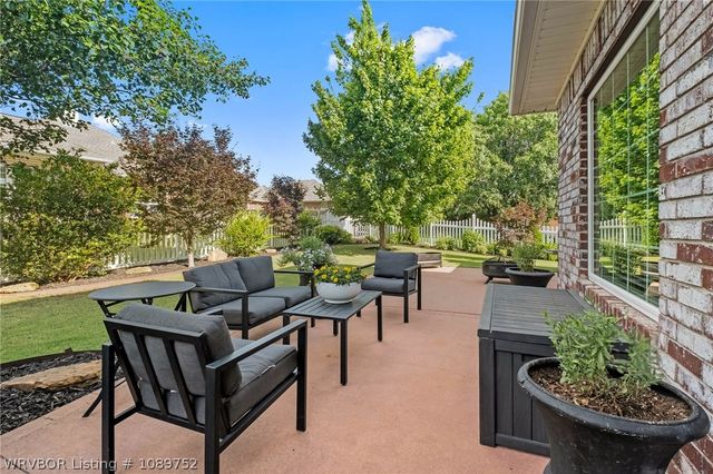 3401 Green Way, Alma, AR 72921
