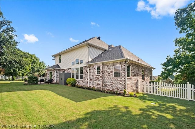 3401 Green Way, Alma, AR 72921