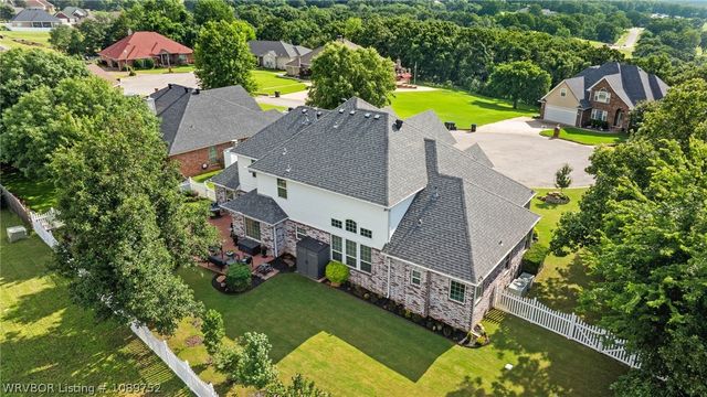 3401 Green Way, Alma, AR 72921