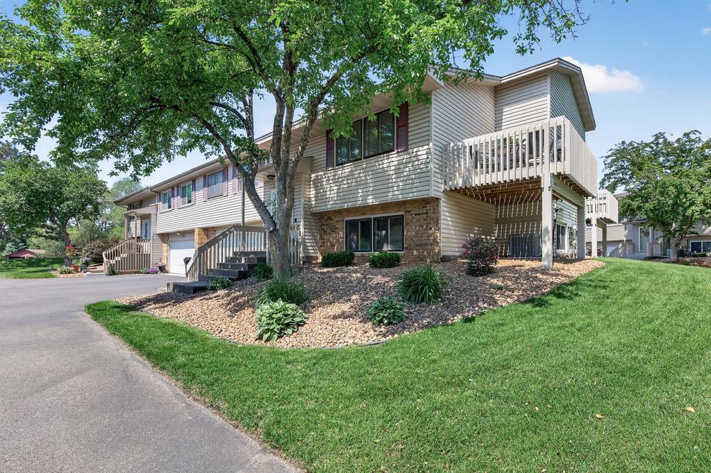 3693 118th Lane NW, Coon Rapids, MN 55433