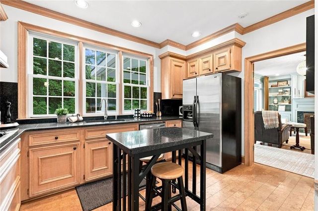 1433 Oakengate Drive, Tucker, GA 30083