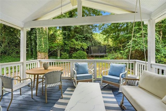 1433 Oakengate Drive, Tucker, GA 30083