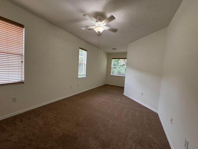 601 SW INDIAN KEY Drive, Port St. Lucie, Port St Lucie, FL 34986