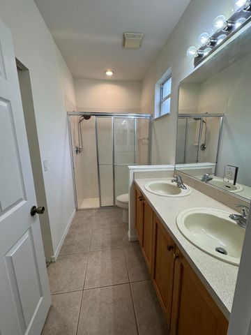 601 SW INDIAN KEY Drive, Port St. Lucie, Port St Lucie, FL 34986