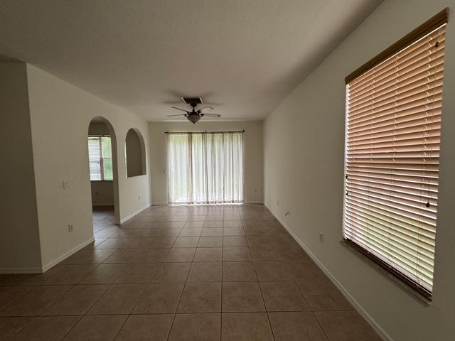 601 SW INDIAN KEY Drive, Port St. Lucie, Port St Lucie, FL 34986