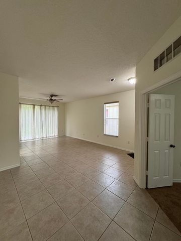 601 SW INDIAN KEY Drive, Port St. Lucie, Port St Lucie, FL 34986