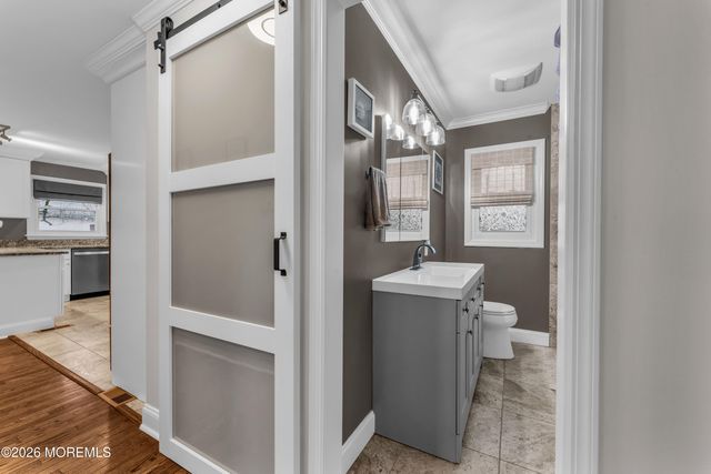 75 Carpenter Street, Red Bank, NJ 07701