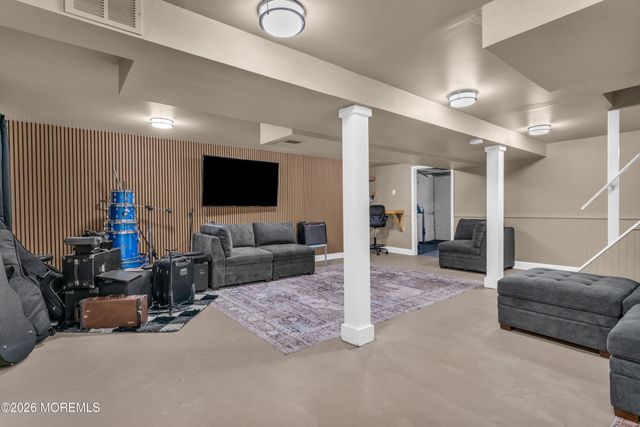 75 Carpenter Street, Red Bank, NJ 07701