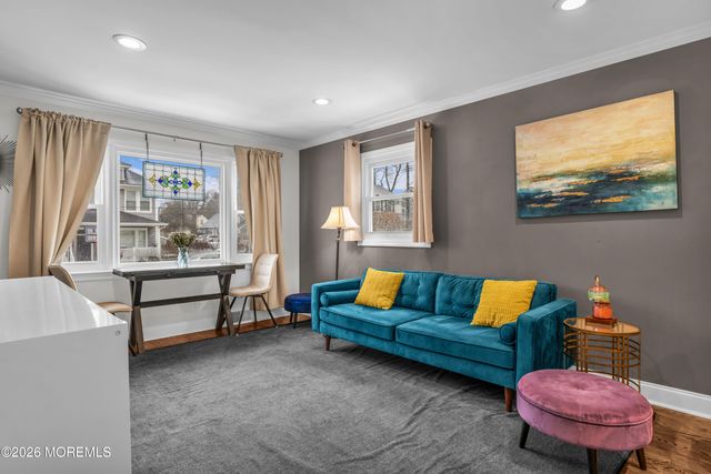 75 Carpenter Street, Red Bank, NJ 07701