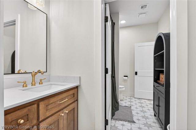 827 Gleason Way, Greenwood, AR 72936