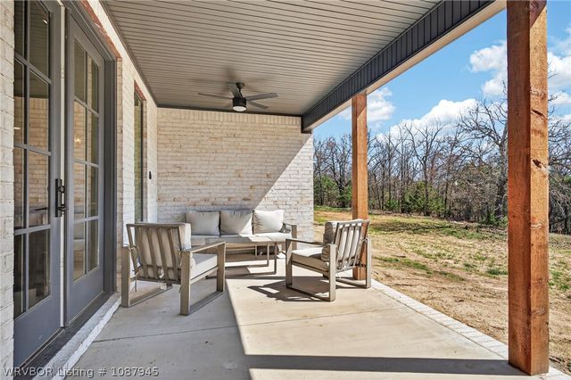 827 Gleason Way, Greenwood, AR 72936