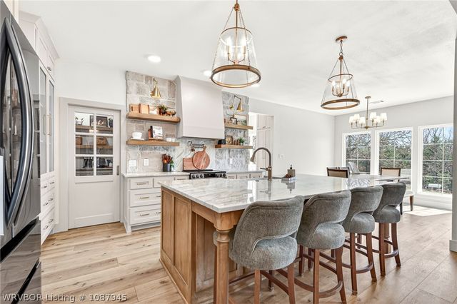 827 Gleason Way, Greenwood, AR 72936