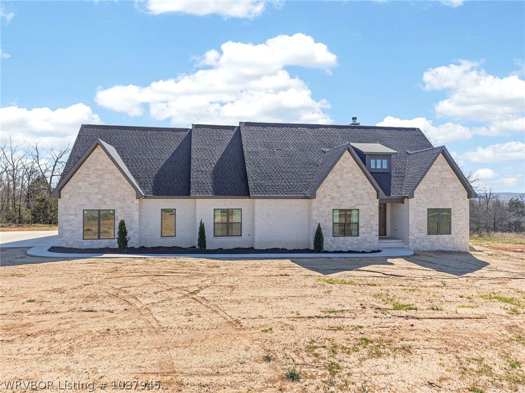 827 Gleason Way, Greenwood, AR 72936