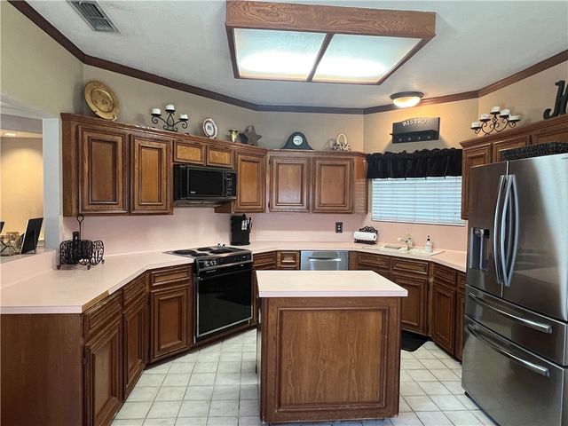 6714 Northgate Dr, Corpus Christi, TX 78413