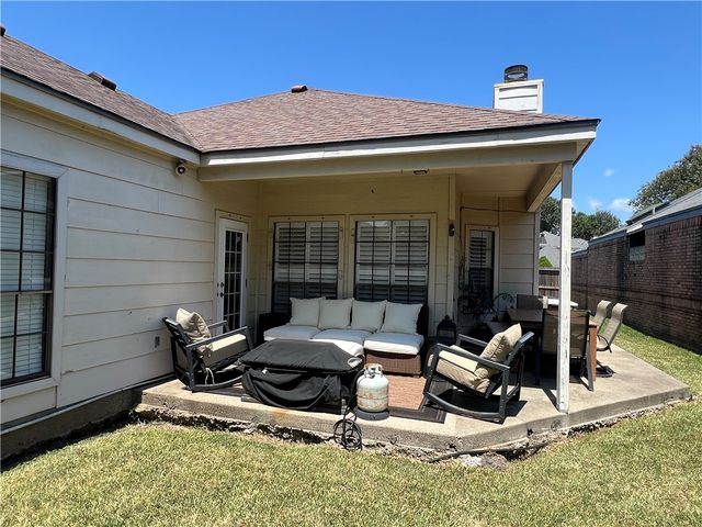 6714 Northgate Dr, Corpus Christi, TX 78413