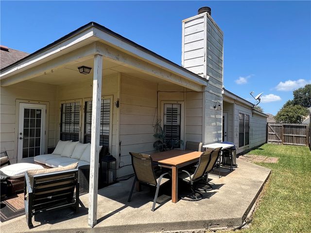 6714 Northgate Dr, Corpus Christi, TX 78413