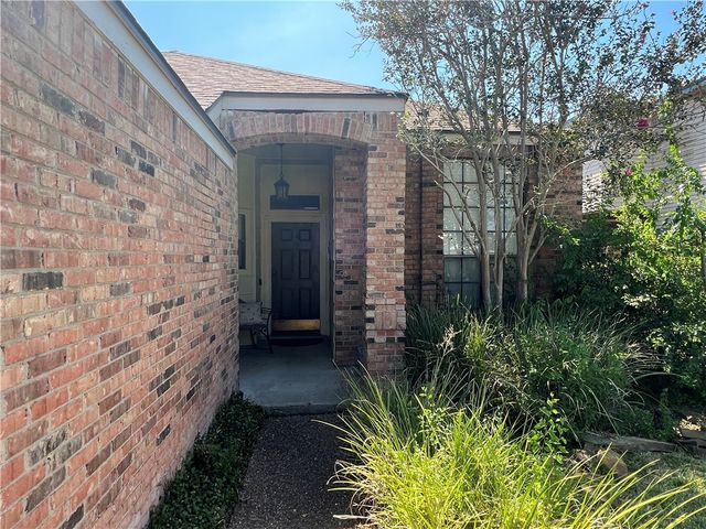 6714 Northgate Dr, Corpus Christi, TX 78413