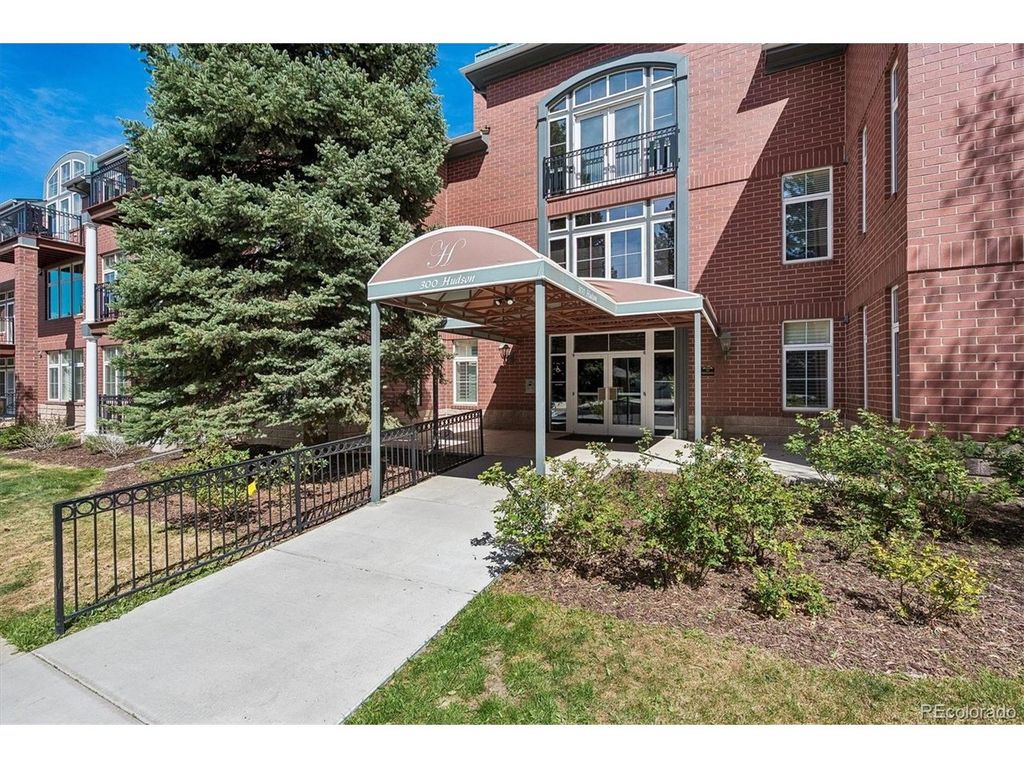 300 Hudson St 111, Denver, CO 80220