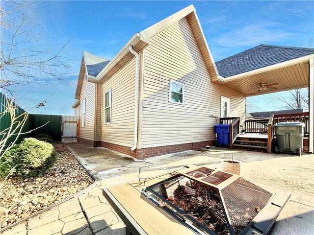 1704 S Moniteau Street, Sedalia, MO 65301