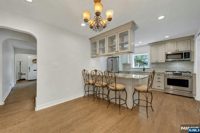 389 Bergen Boulevard, Oradell, NJ 07649