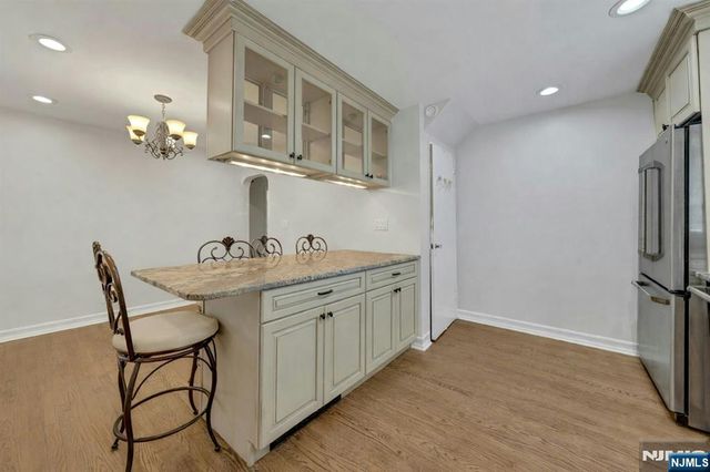 389 Bergen Boulevard, Oradell, NJ 07649