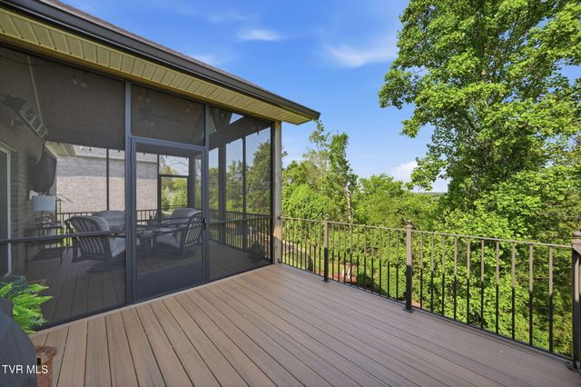 1188 Panoramic Vista, Johnson City, TN 37615