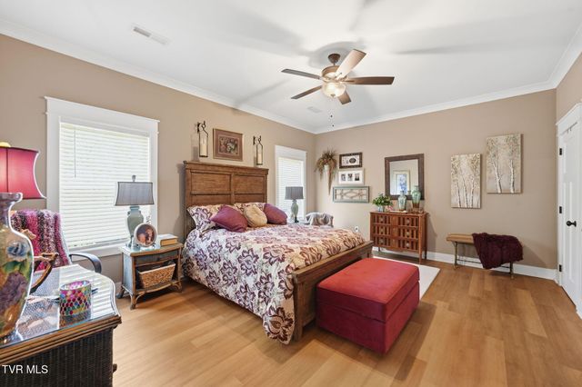 1188 Panoramic Vista, Johnson City, TN 37615