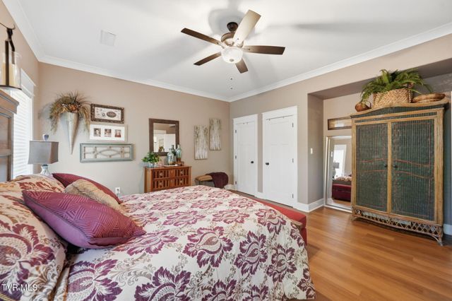1188 Panoramic Vista, Johnson City, TN 37615