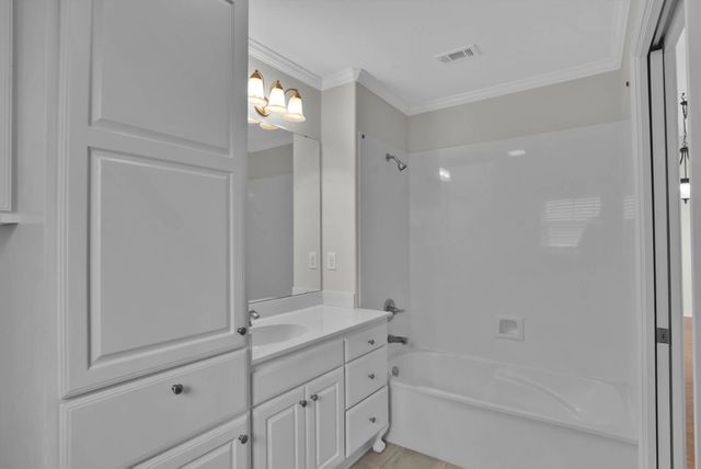 111 Rachel Lane, Bossier City, LA 71111