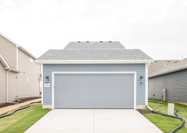 5296 Athlone Road, Fitchburg, WI 53711