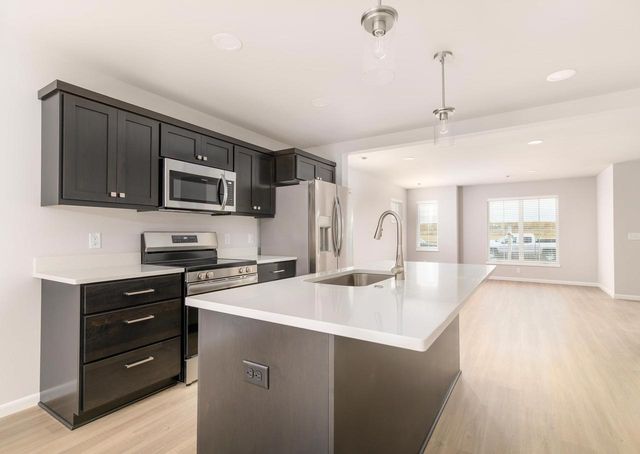 5296 Athlone Road, Fitchburg, WI 53711