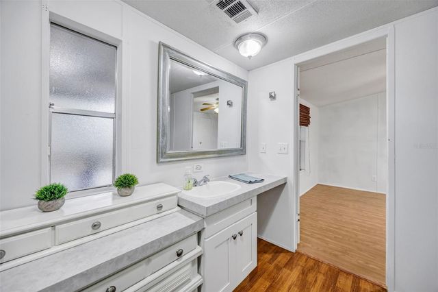 312 MCCOLSKEY AVENUE, Brandon, FL 33510