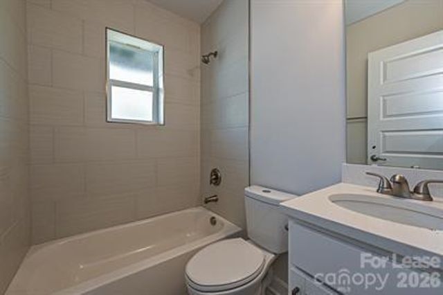 215 S Gardner Avenue 2, Charlotte, NC 28208