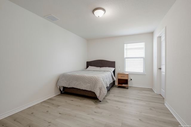 348 Cordova Terrace, Seguin, TX 78155