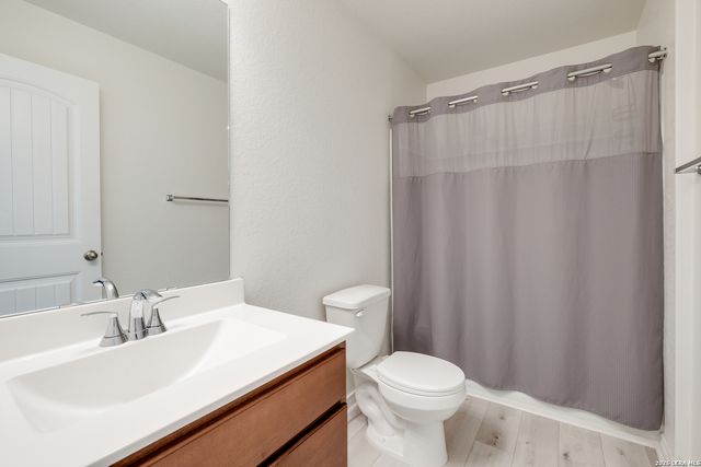 348 Cordova Terrace, Seguin, TX 78155