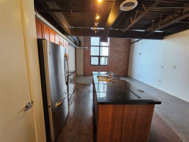 3110 THOMAS Avenue 334, Dallas, TX 75204