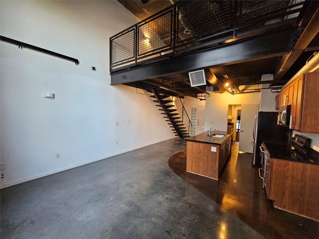 3110 THOMAS Avenue 334, Dallas, TX 75204