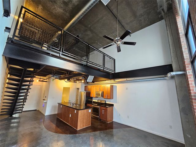 3110 THOMAS Avenue 334, Dallas, TX 75204