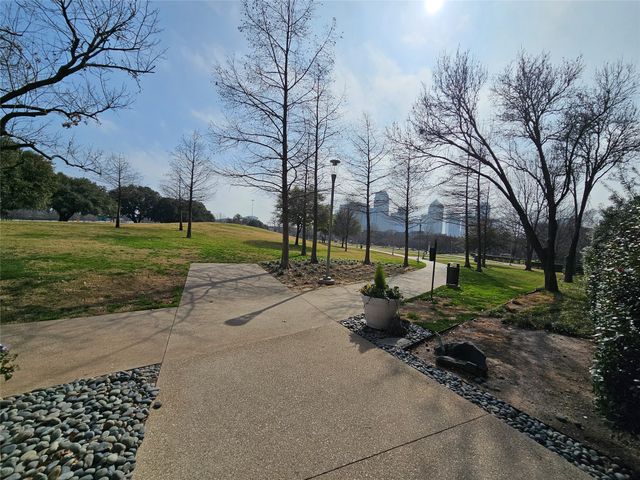 3110 THOMAS Avenue 334, Dallas, TX 75204