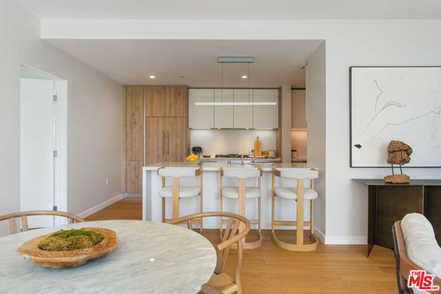 11600 Dunstan Way 202, Los Angeles, CA 90049