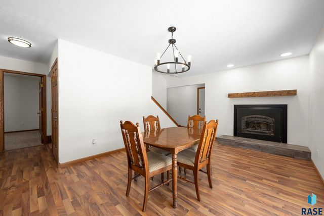 3009 S Greenwood Ave Avenue, Sioux Falls, SD 57106