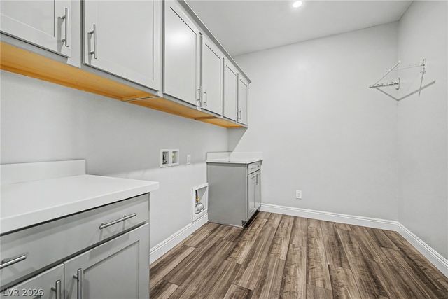4618 Summer Azure Street, North Las Vegas, NV 89031