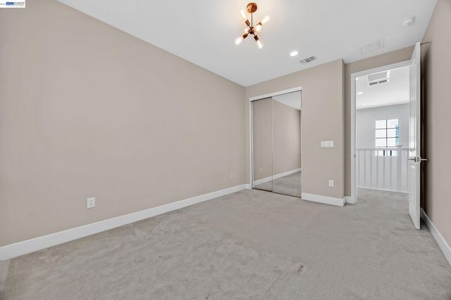 464 E Yarrow Pl, Mountain House, CA 95391