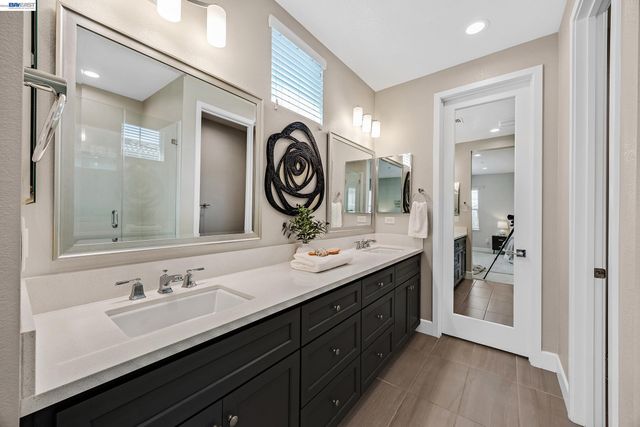 464 E Yarrow Pl, Mountain House, CA 95391