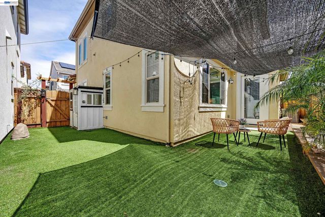 464 E Yarrow Pl, Mountain House, CA 95391
