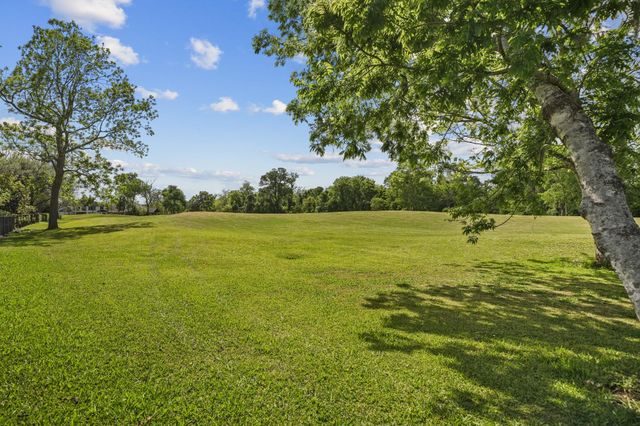 2811 Waters Lake Lane, Missouri City, TX 77459