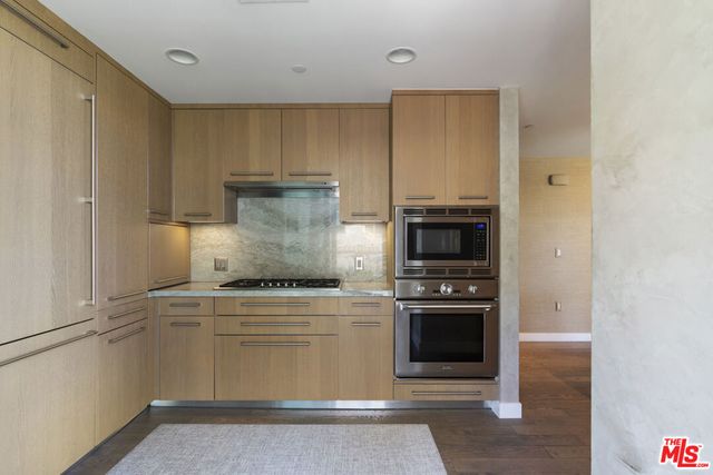 1755 Ocean Avenue 410, Santa Monica, CA 90401